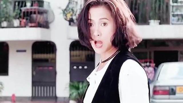 枪贩子为了活命竟直接掏出手雷，想和女警同归于尽