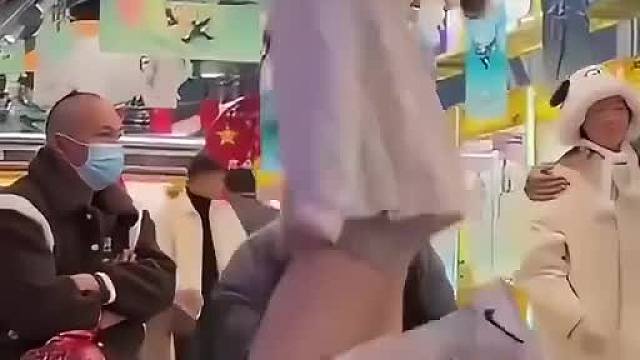 已经看一天了