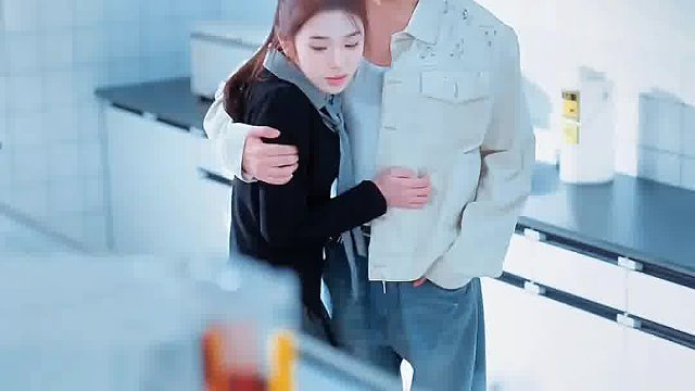 这两人和平常一样甜