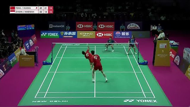 冯彦哲/黄东萍接发直接抢攻 前后站位快速衔接进攻连贯