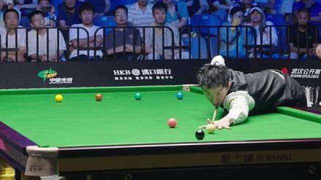 决胜局错失关键黑球，吴宜泽4-5齐津斯止步64强