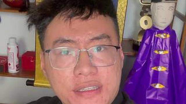 粉丝挑战印堂涂“坟”土会发生什么？