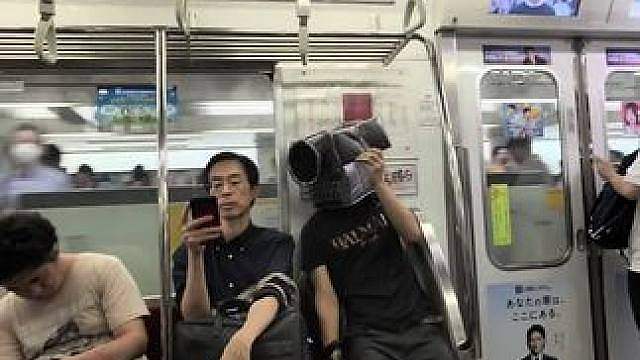 东京不养闲人