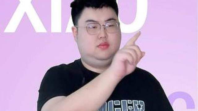 今天的身份是 ՞ 'ᵕ')
