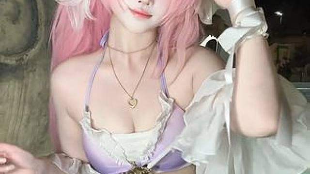 爱一个人就要看着她的眼睛