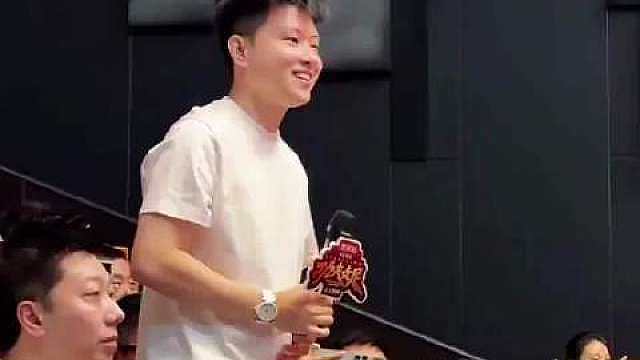 两个人也算是破圈了吧
赵心童很有眼光啊
易烊千玺长得帅又演技好 ​​​