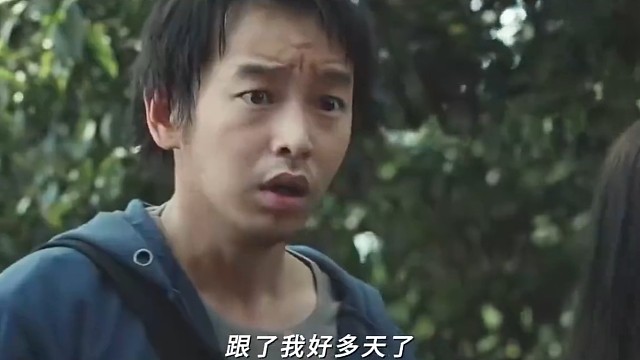 女孩以为自己被男孩跟踪，向警察求助，结果万万没想到……#影视剪辑