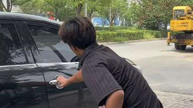 当好兄弟做你的车时……