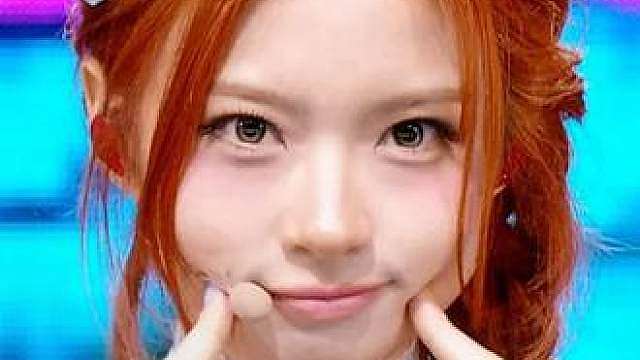 KiiiKiii的中字舞台 【中字】KiiiKiii《Pop Off Pop Off》打歌舞台 260828
