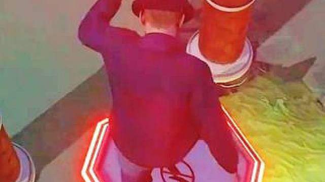 这男生女生向前冲，不仅可以打人，还有捷径可以赢！