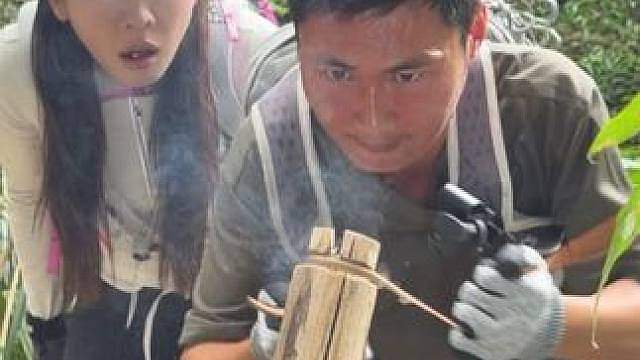 探索巴布亚海岛，位于南太平洋的巴布亚，岛上栖息着各种千奇百怪的珍稀动植物，让我们一探究竟