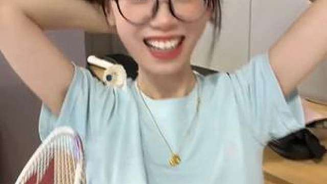 不去打羽毛球就会有人偷偷摸摸掉小眼泪
