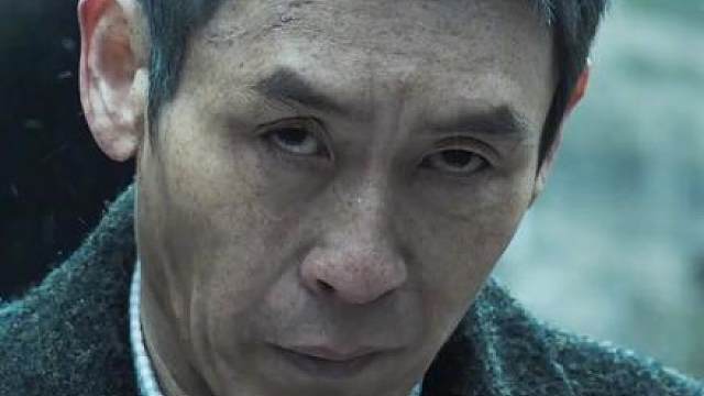 童年老金因黑暗经历让他性格变得扭曲，因而在现实和妄想中徘徊