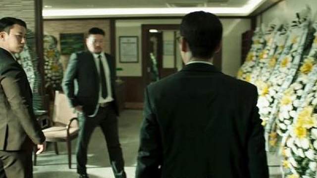 第5集.复仇爽剧《模范出租车3》最新复仇故事来了！ 表面是殡仪馆，内部却隐藏着惊天秘密