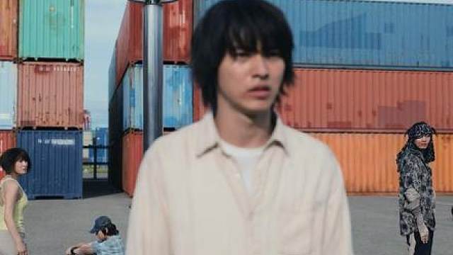 人头牌对决！团战智斗的列车难题，牺牲1人活4人 《弥留之国的爱丽丝S2》结合漫画详解梅花K