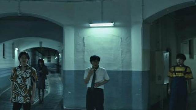 苣屋主场！20人牢房互骗猜牌，尔虞我诈天花板 《弥留之国的爱丽丝S2》结合漫画详解红桃J