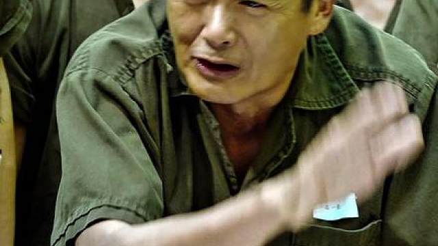 赌神找回阿正分身，监狱里合唱《友谊之光》