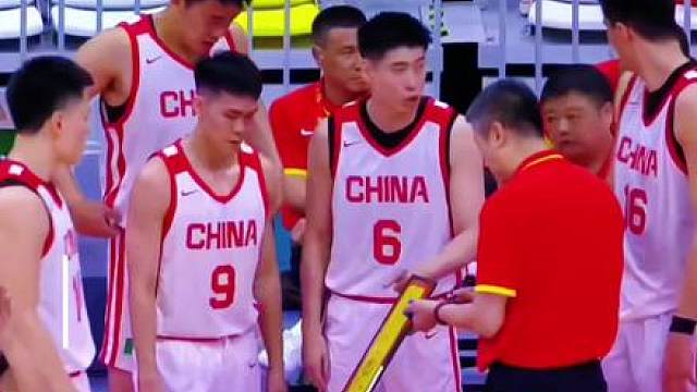 中国男篮两战乌拉圭，庞峥麟被打回原形，这回可别说郭士强不给机会了！