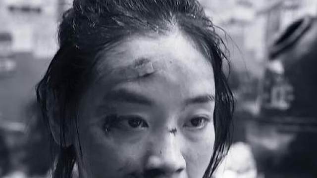 一口气看完《智齿》，影帝影后，近年来最生猛的黑白风港片！