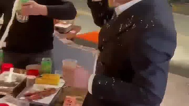 这种人是真的讨厌，喝点酒以为天下是他的了