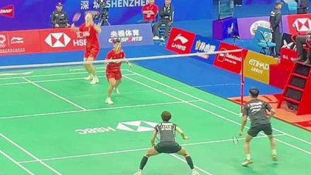 黄东萍，冯彦哲，渡边勇大 中国羽毛球大师赛超级750赛。精彩的一分