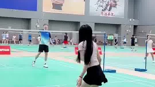 她为什么转过来打 心里没数吗