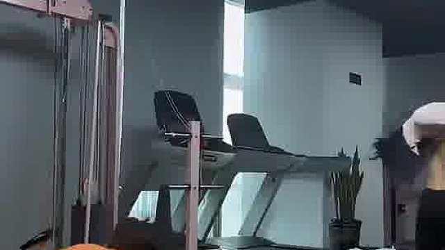 听我解释 我只是想锻炼而已
