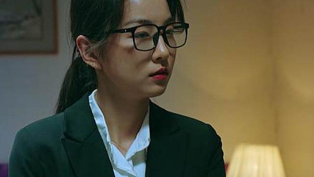 进狱狠人变病态舔狗，将女友送给老男人玷污，只为自己配得上她！