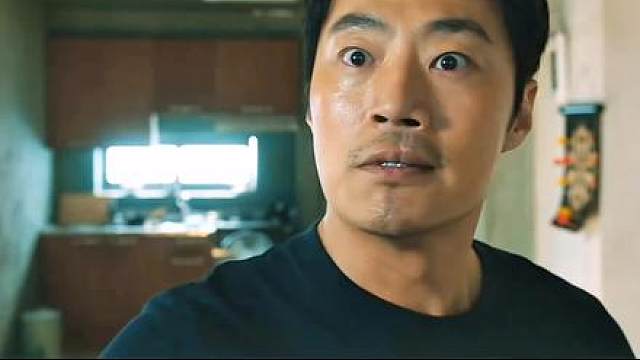 武治的同事为了保护电脑而离开了