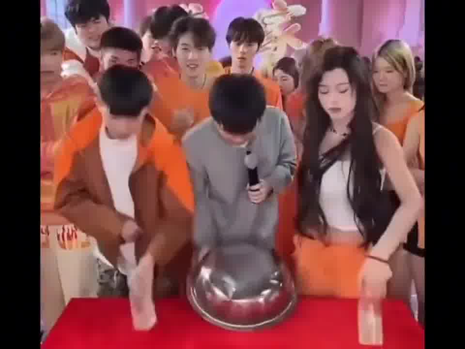 男女平等，不好吗？  -