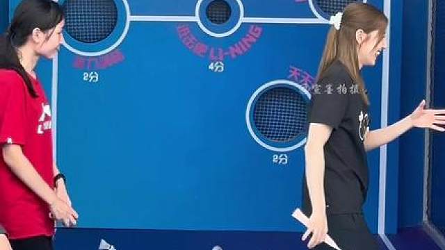 志田千阳发球大挑战，女神最后的动作太可爱了！