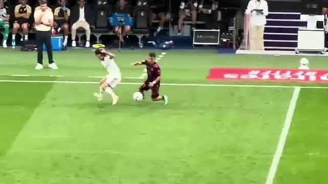 库库确实是高级货，这一点你无需怀疑！#足球