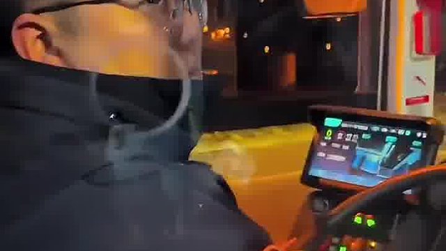 显眼包