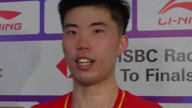 翁泓阳晋级8强！赛后表示：作为卫冕冠军参赛，希望把压力释放到赛场上。