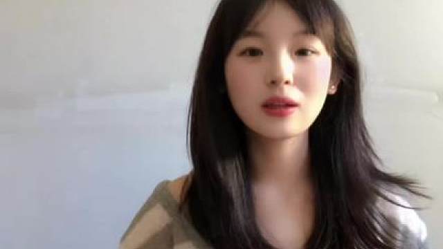 韩系初秋淡人穿搭