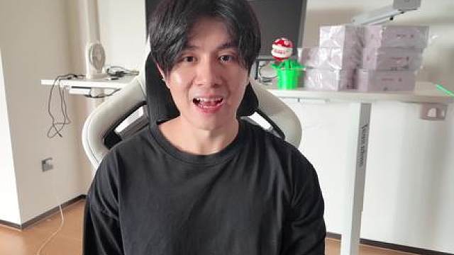 海南办一场PUBG线下国际比赛，使用第一人称！FPP 目前所有事情都很顺利。近期我也会跟进，记录这个事，一有新东西就分享，这是个大事是个有意义的事，我25年从0开始打职业，26年我从0开始办比赛，我们一起期待27年，ZEAL从0开始热情到底 
最近送了很多队服，做几件IFZH的初始限定T吧，很有意义，但是做的时间可以长一点点！但是我会做好！