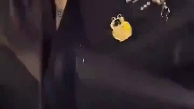在家穿只能你自己看见，穿出去嘛就有很多人欣赏了  -