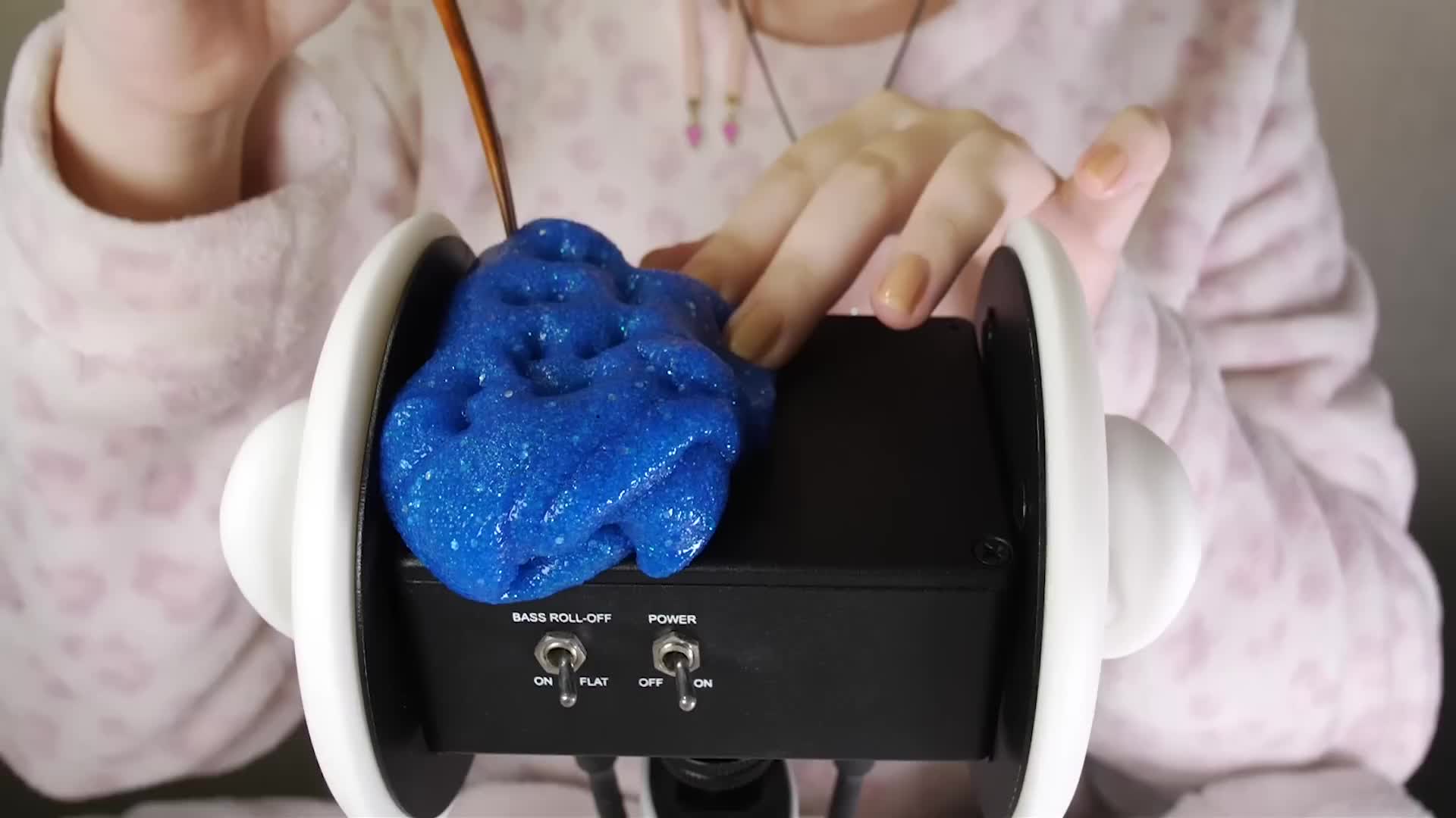 按摩和穿刺你的黏液