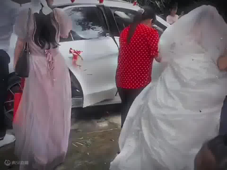 小孩子的一句无心之言，让我重复播放了二十几次