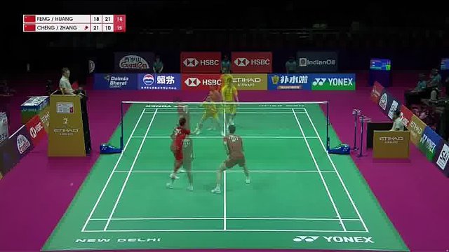 冯彦哲/黄东萍杀吊组合轮番输出 依靠配合打乱对手防守重心