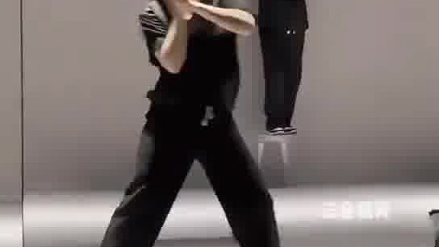 这舞蹈就是为她设计的  -