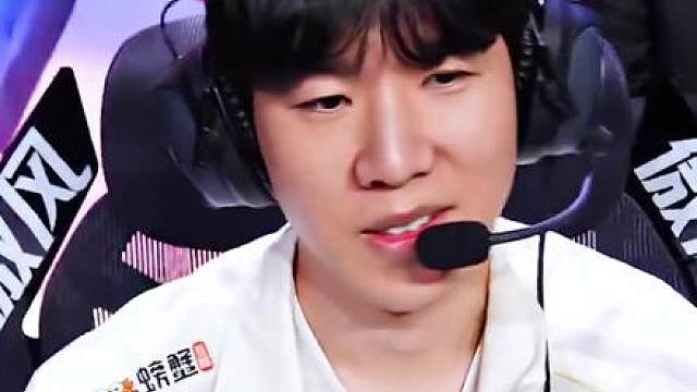 Theshy选出克烈时，主播们从一开始的质疑，变成了疯狂的惊叹与膜拜！IG冒泡赛只差一个BO5了！！