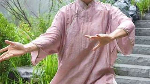 太极贵在日日沉淀，美酒贵在岁月淬炼 姿态是练出来的，浓香是酿出来的