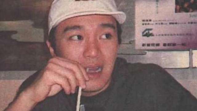 李老师还真是幽默，我看个喜剧在电影院都没能笑出来你还指望我在停车场里能笑？周星驰喜剧电影拯救不开心李成儒采访