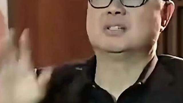 刘镇伟：周星驰对朱茵的感情很重的，在90年的时候就想结婚了。