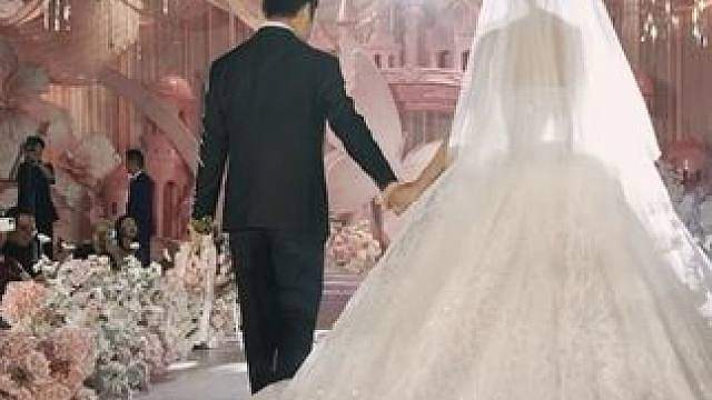 把心里话读给最爱的人听 也感谢腾哥 （第一次当证婚
