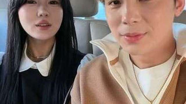遇到在我橱窗购买过粉丝的认可 并且也随身带着补妆