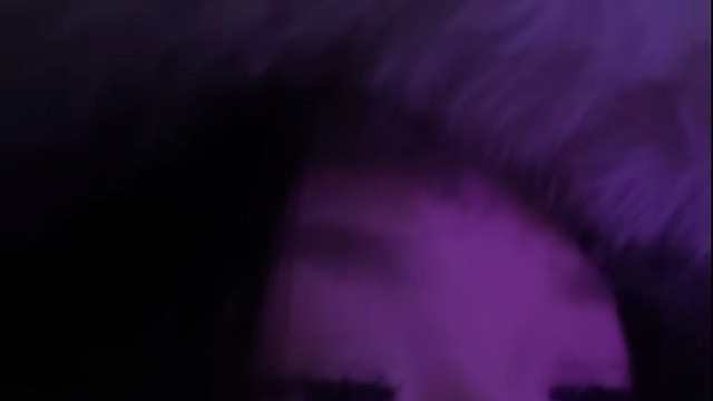 你的眼睛很漂亮 看错人也没关系 爱流泪也没关系
