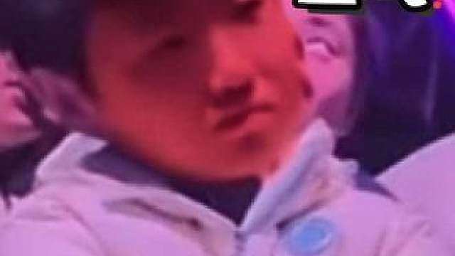 莎莎的迷惑行为 越看越上头 实在太可爱了