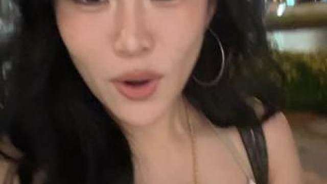 这辈子一定要看一次日巡！非常井然有序！买周边领卡一点也不累，就算是4层的票也不觉得没意思